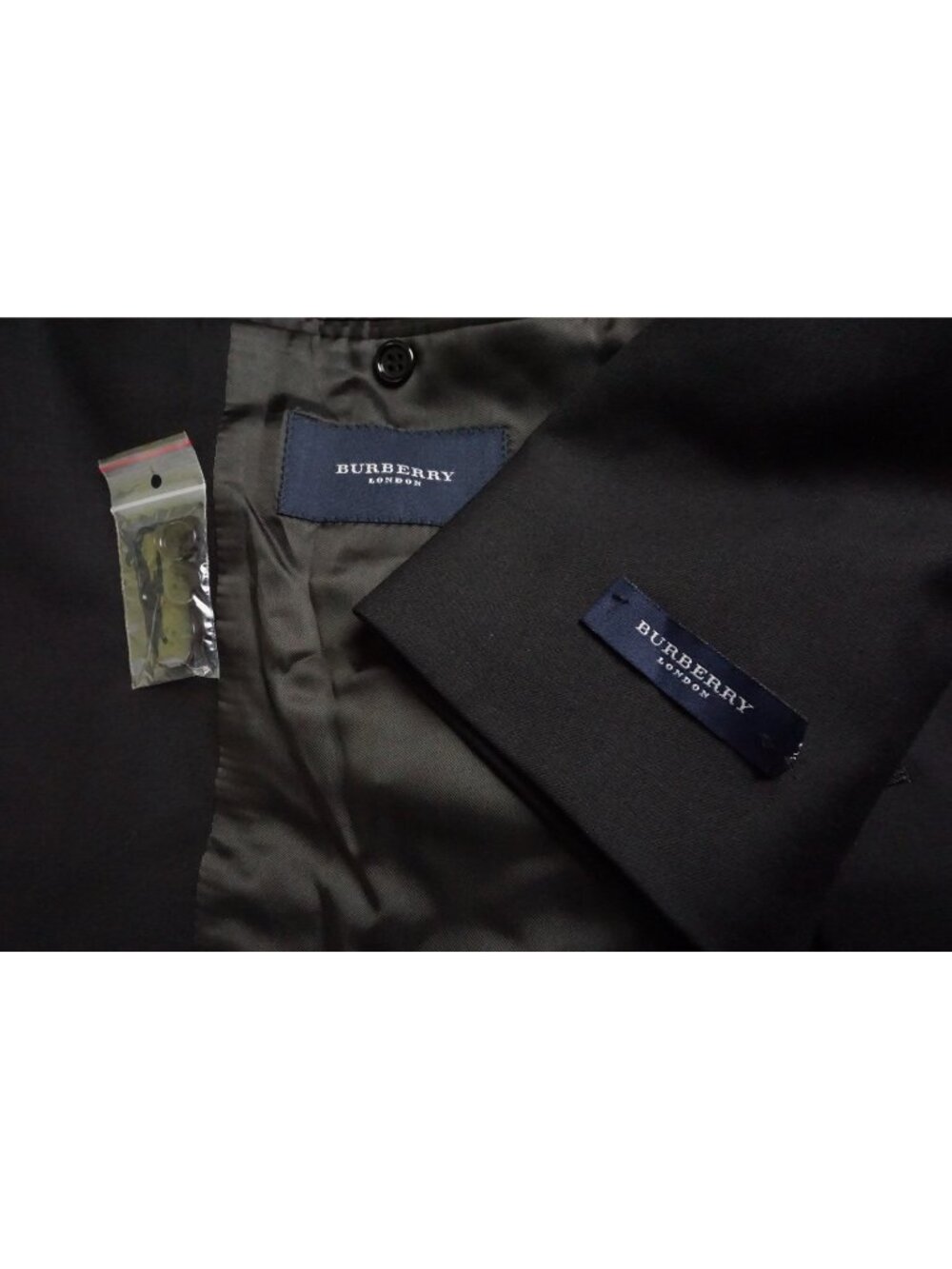 Burberry London Solid Black Wool 2 Pc Suit Jacket Pants Sz 40R BRAND NEW